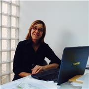 Licencida en Ciencias de la Comunicación se ofrece a dar clase a niños y personas de todas las edades de cualquier asignatura de Humanidades y Letras: Lengua, literatura, valenciano, historia